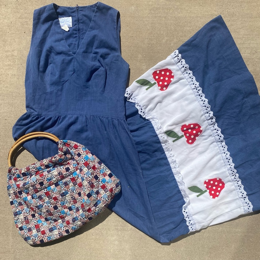 Vintage apple print maxi